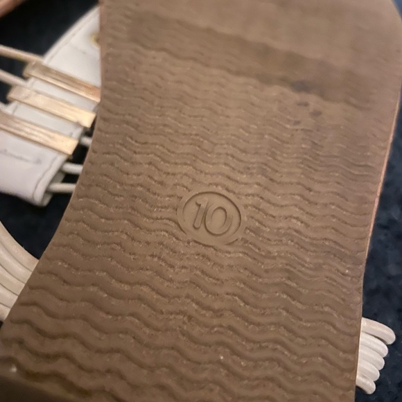 Womens sandals - Picture 3 of 3